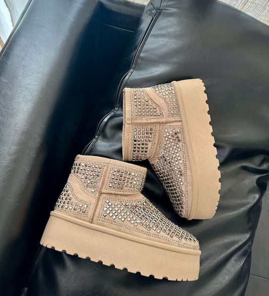 Botin con Brillantes tipo ugg